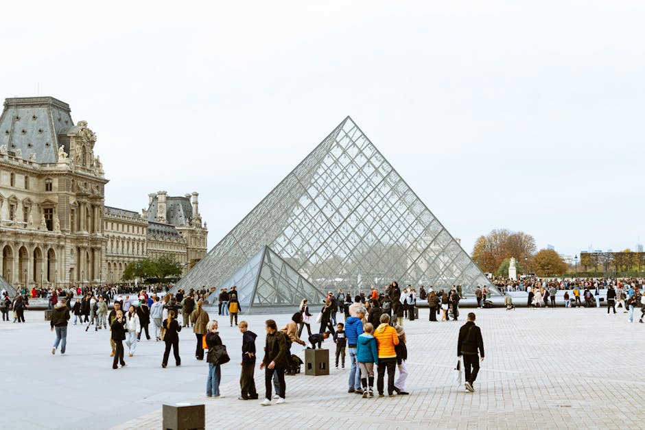 Insider Destination Guide to Tokyo for Curious Tourists